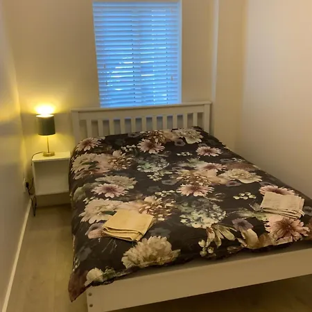 Apartment Quite And Cozy 2 Bedroom